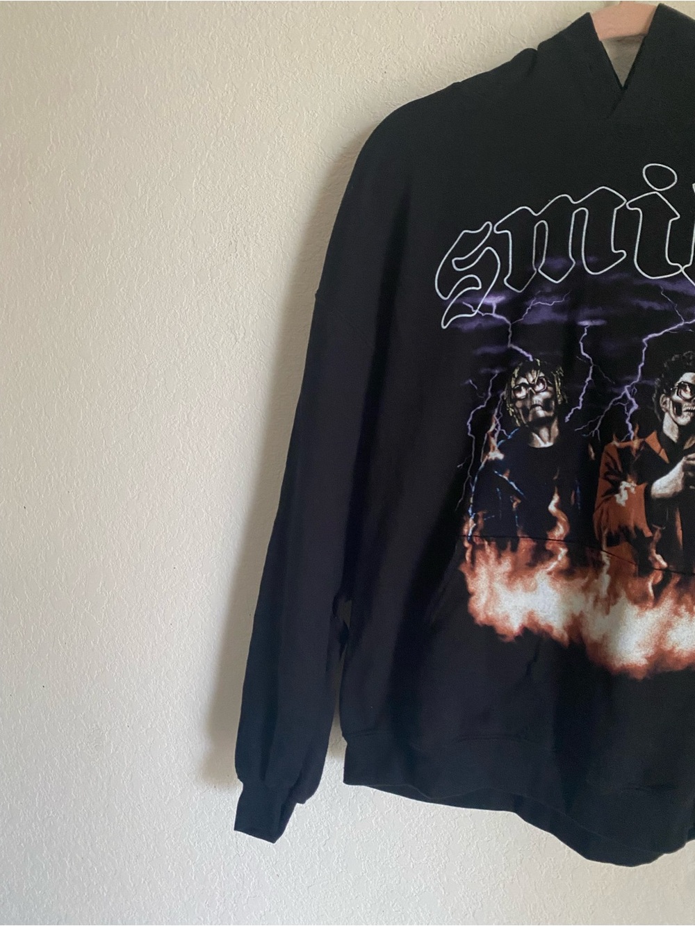 The Weeknd XO x Juice WRLD 999 Club Goth Black Graphic Smile Hoodie Sweatshirt - Picture 6 of 14